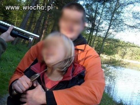 Pod foto: "bo kobietę trzeba sobie wychować"