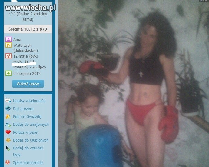 Mama uczy.W majtkach trzeba się pokazać.