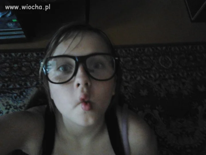 Słit Dzióbek i Mega okulary 