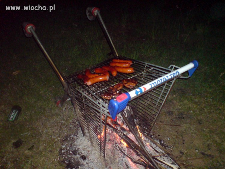 Grill z carrefour'a. 