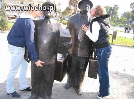 Madzia i Ania... z Kargulem i Pawlakiem
