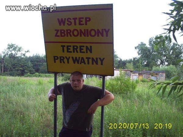 "Wstep Zbroniony"