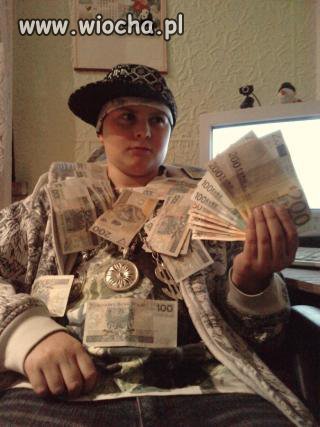 Szpan kasą ..