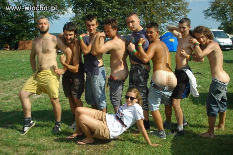 Chłopaki się bawią