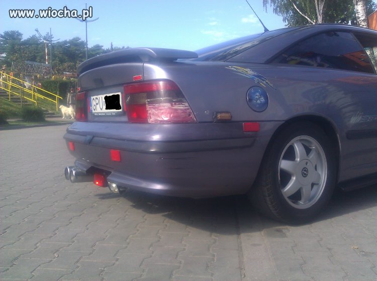 Nowoczesny Opel 
