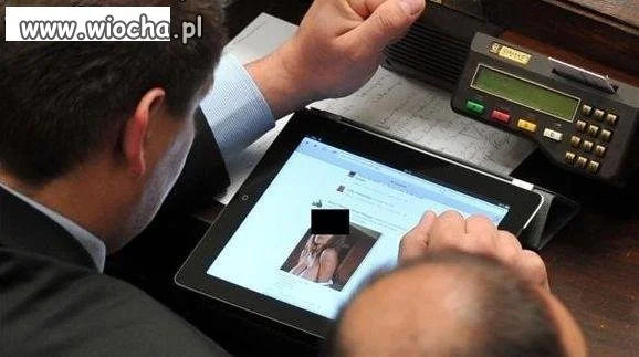 Co poseł robi w sejmie???