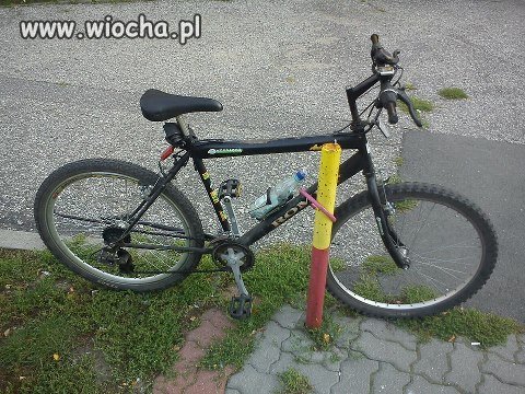 "przypnę na wypadek jakby ktoś chciał ukraść"