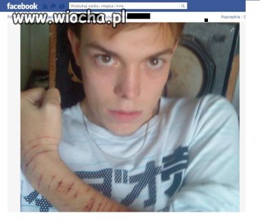 Pewnie wpadł w agrest