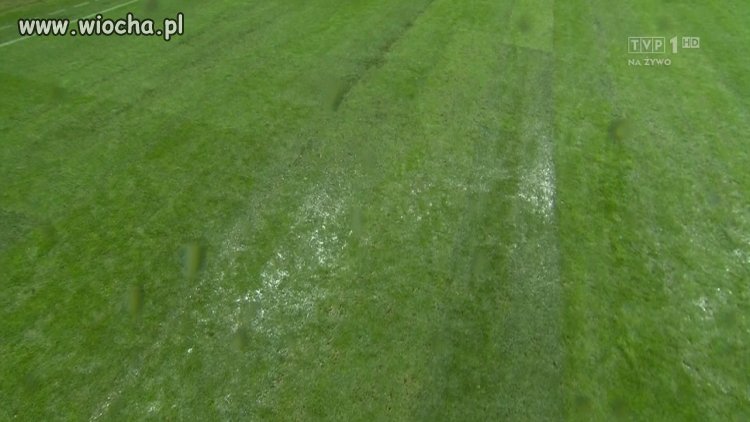 Narodowy Stadion czy Basen ?