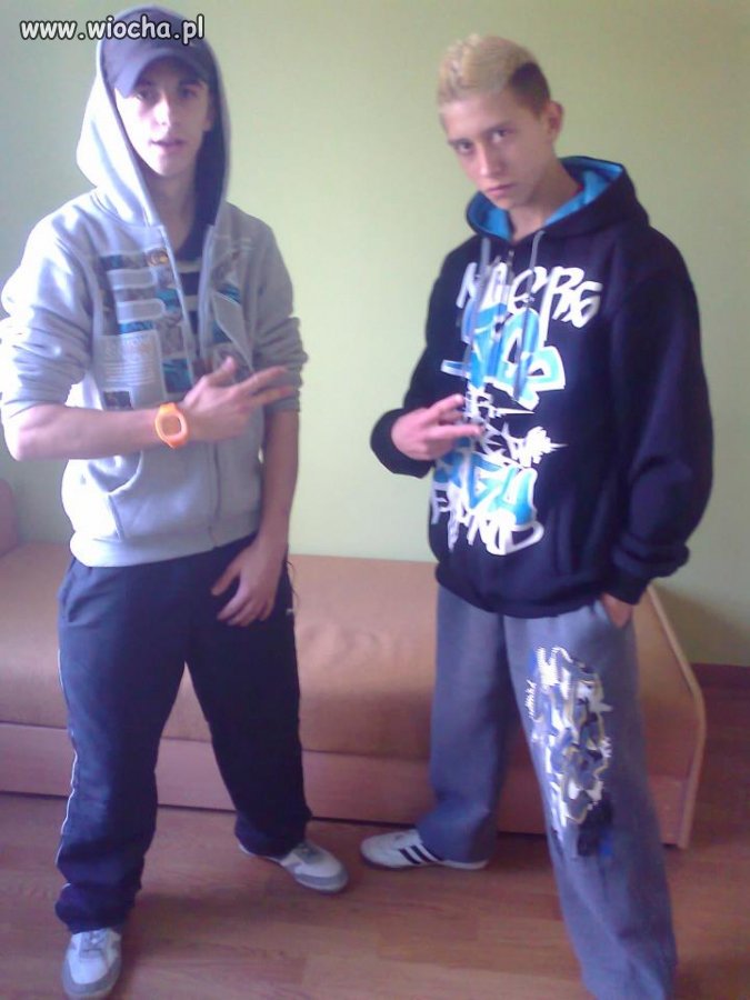 Gangsta style!