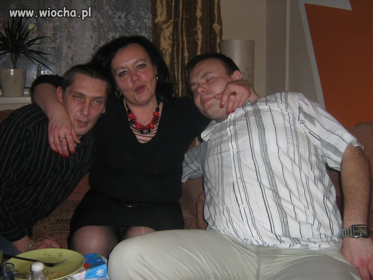 Melanż się kręci