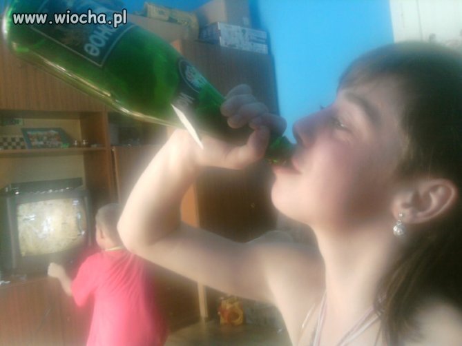 Lans na pustą butle od Szampana (Ruskiego) 