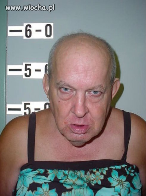 Ciekawe czym zawinił.