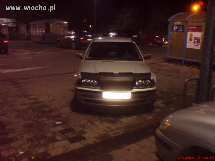 Parkowanie pod TESCO