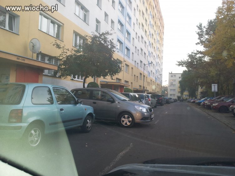 Tak parkują w Łodzi na rętce