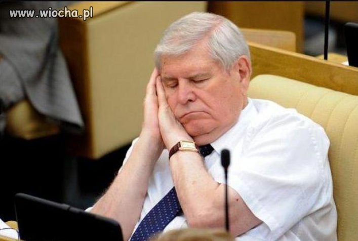 ..ciężka praca euro-deputowanego...