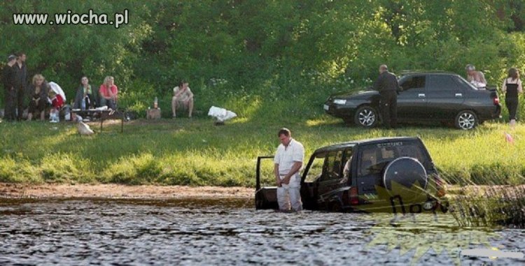 Zatopiłem auto.