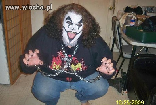 Oficjalny huligan szatana