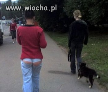 Fajne majteczki, ale po co te spodnie?