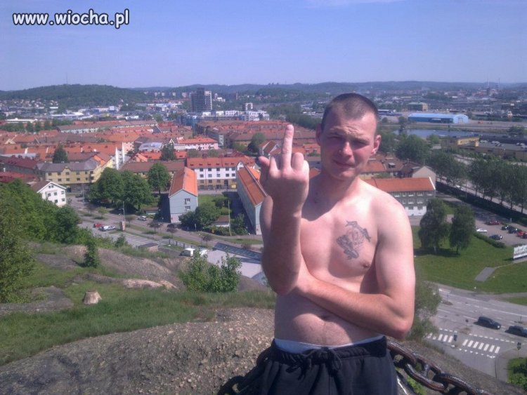 Co jak co ale to jest dla mnie wiocha . !