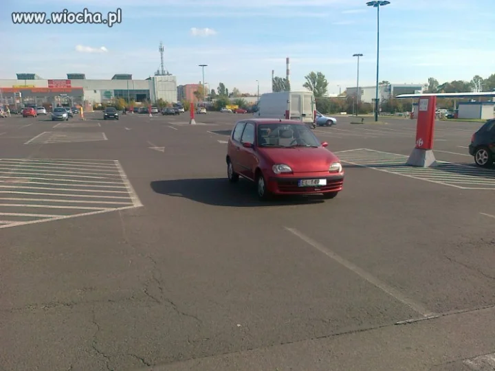 Parkować...