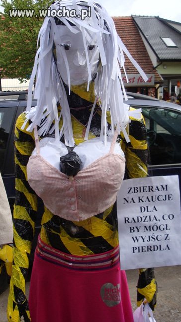 No to się dziewczyna poświęciła...