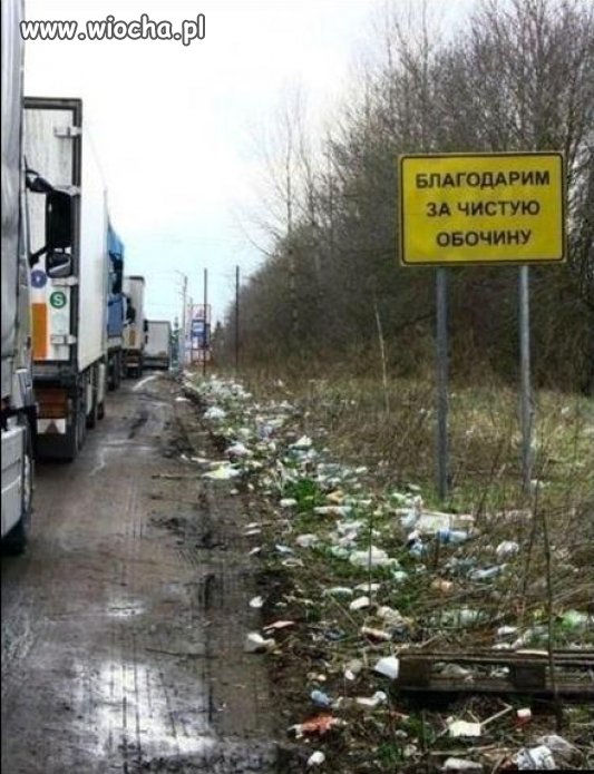 Wiocha przy przejściu granicznym...