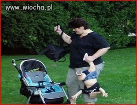 A tej to tylko w papę z płaskiej i kopa w dupę! 