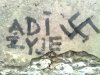 Adi żyje...