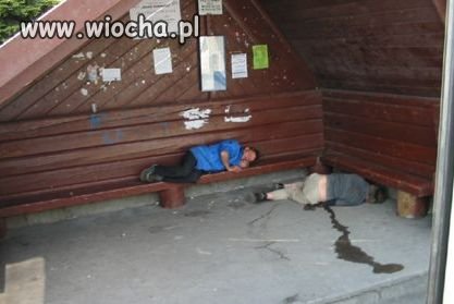 A po melanżu...