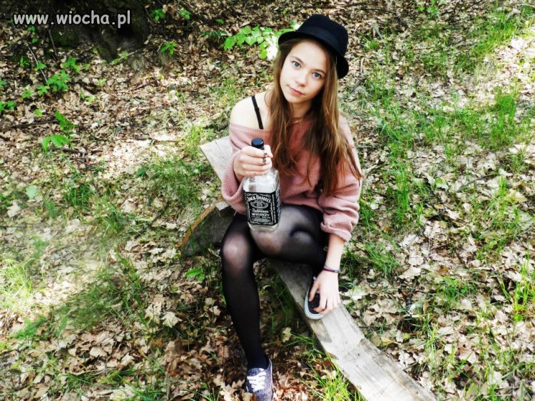 Lans na pustą butelkę Danielsa 