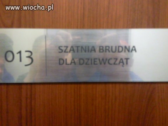 Szatnia Brudna Dla Dziewcząt