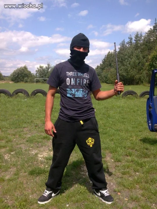 Gangsta style