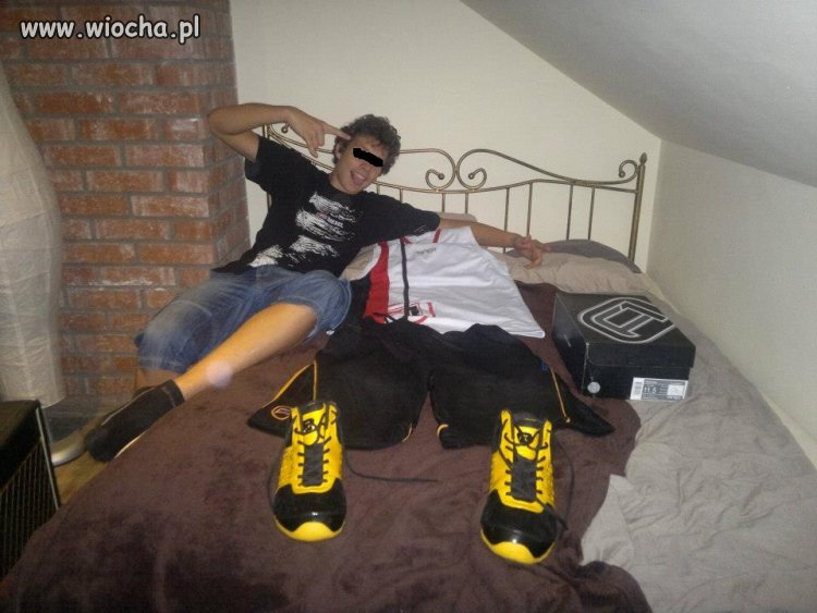  Rodzice mi kupili nowe buty na bazarze