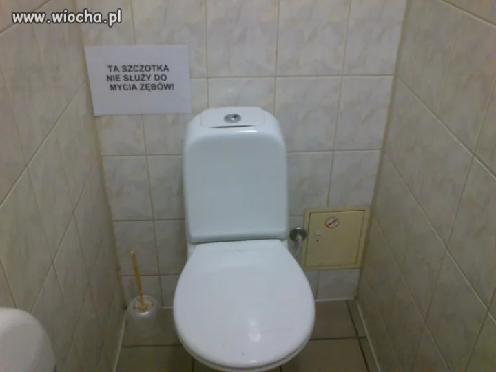 Szczotka do zębów?