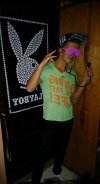Playboy na ścianie,JEST,pedalskie okularki SĄ,