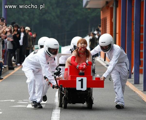 Azjaci też mają swojego... Schumachera...