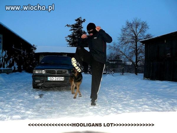 Na meczyk,albo na jakąś rocznicę się wybiera