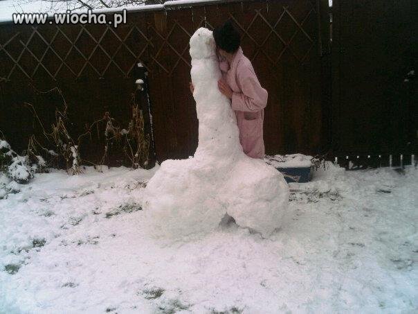 Nie miała jaj, żeby pokazać twarz 