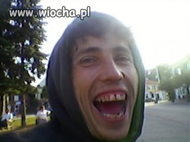 Na pewno często myje zęby