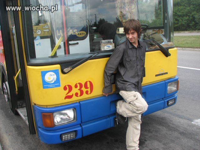 Sweet focia z autobusem 