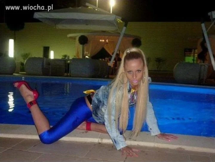 FULL- plastik !!!