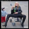 Głupia cizia.