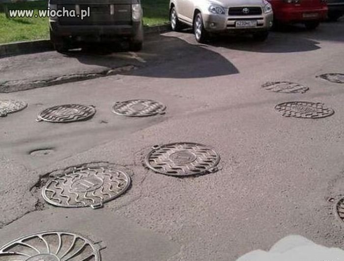 Od przybytku głowa nie boli.