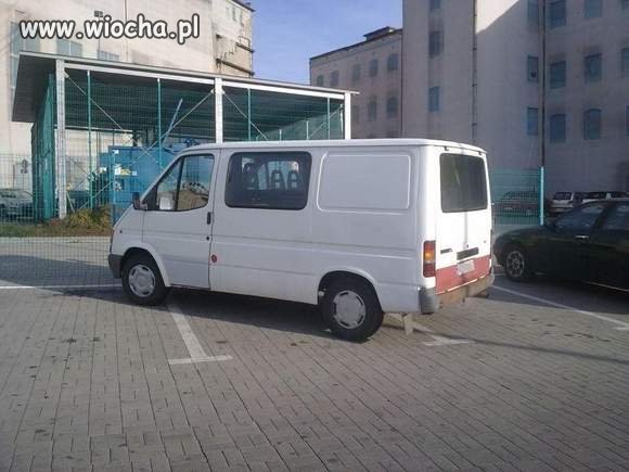 Zaprakował przy Focus Mall w Zielonej Górze