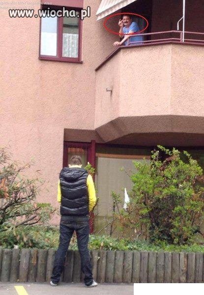 Sikanie pod blokiem