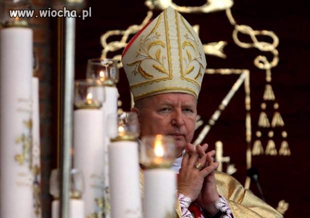 Biskup Ryczan o zgwałconej nastolatce: