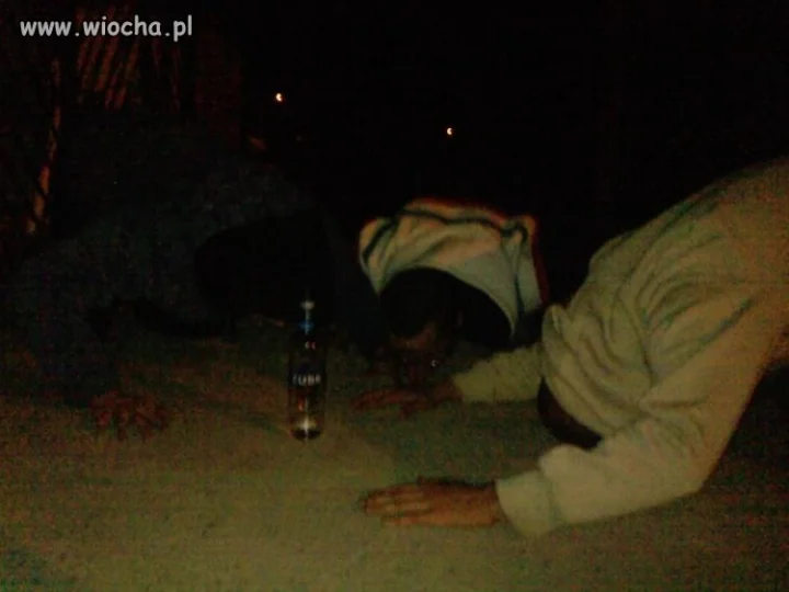 Ich bóstwo alkohol 