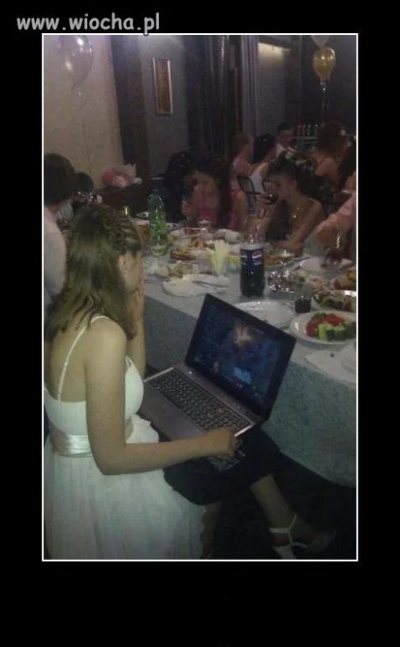 Nudna impreza.