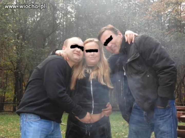 Jest blondi, jest tapeta...